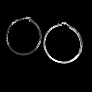 Earrings Knot With Gold Tone Over Sterling Silver